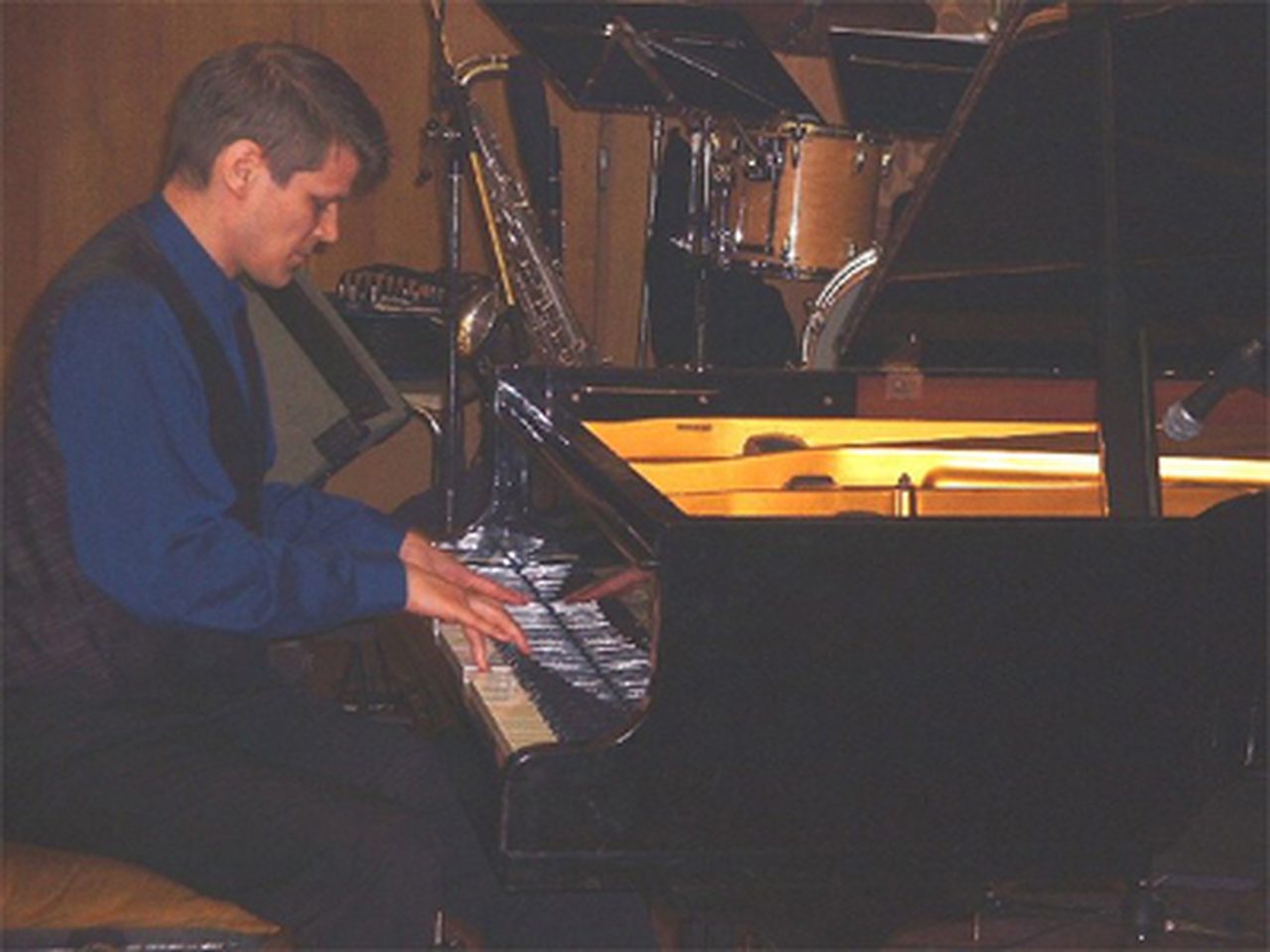 Am Flügel beim Bohém-Festival in Ungarn